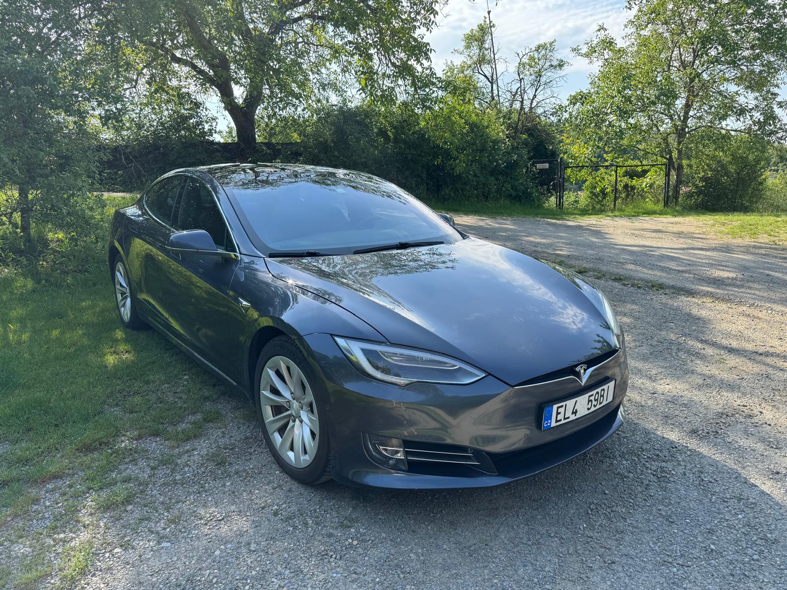 Tesla S 100 D, 177 765 km, 749 900 Kč