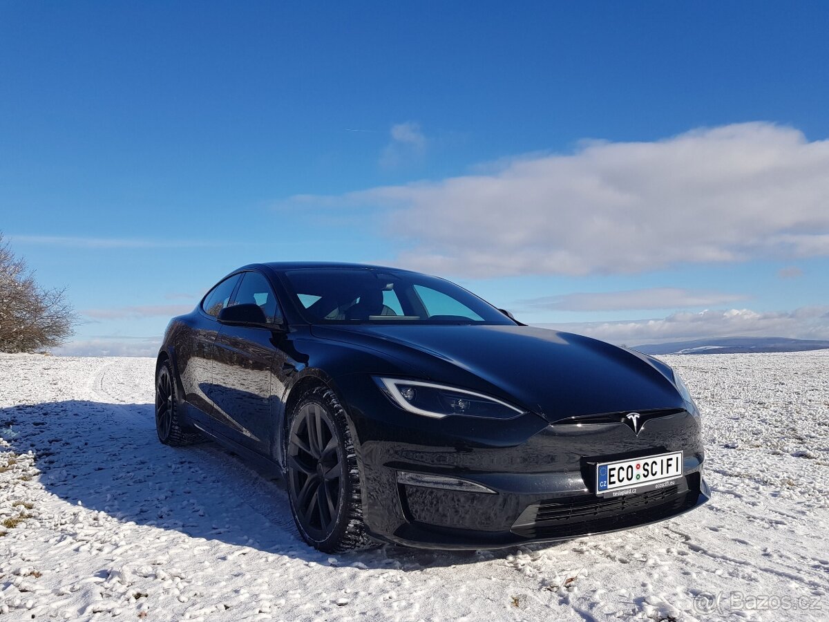 Tesla S Plaid 2023, 56 tis. km, 2 286 900 Kč 