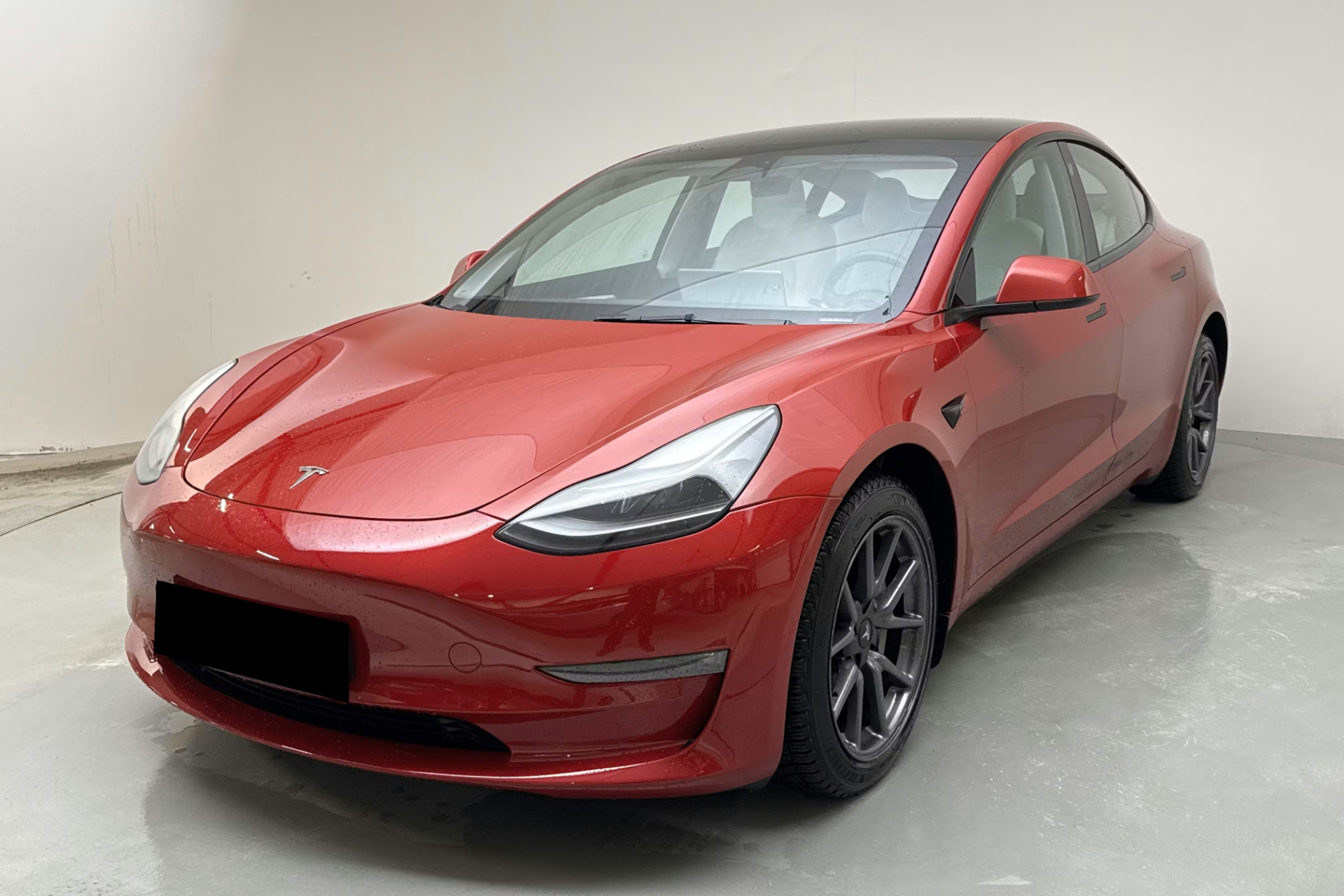 Tesla 3 Long range 2023, 113 760 km, 709 900 Kč